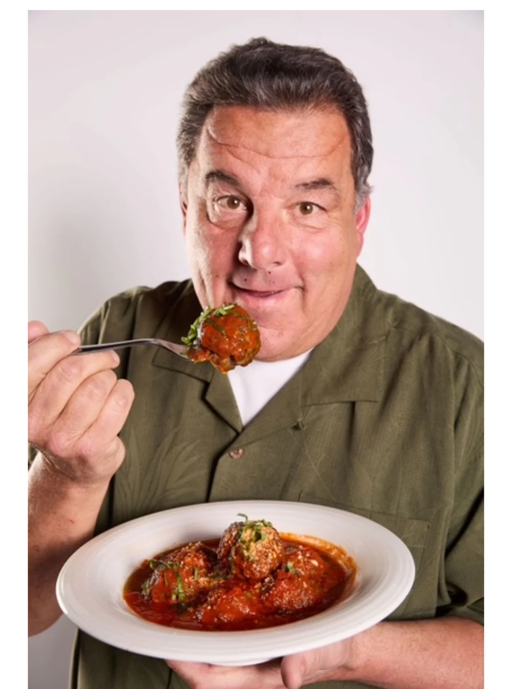 Actor Steve Schirripa, a friend of Longo